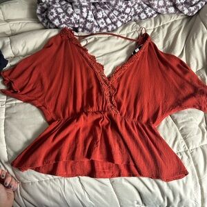 Women's Rust Lace Trim Top